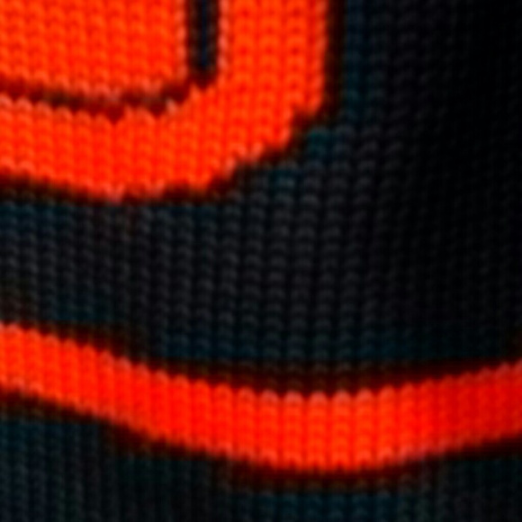 Sweater - Picture 4 of 4